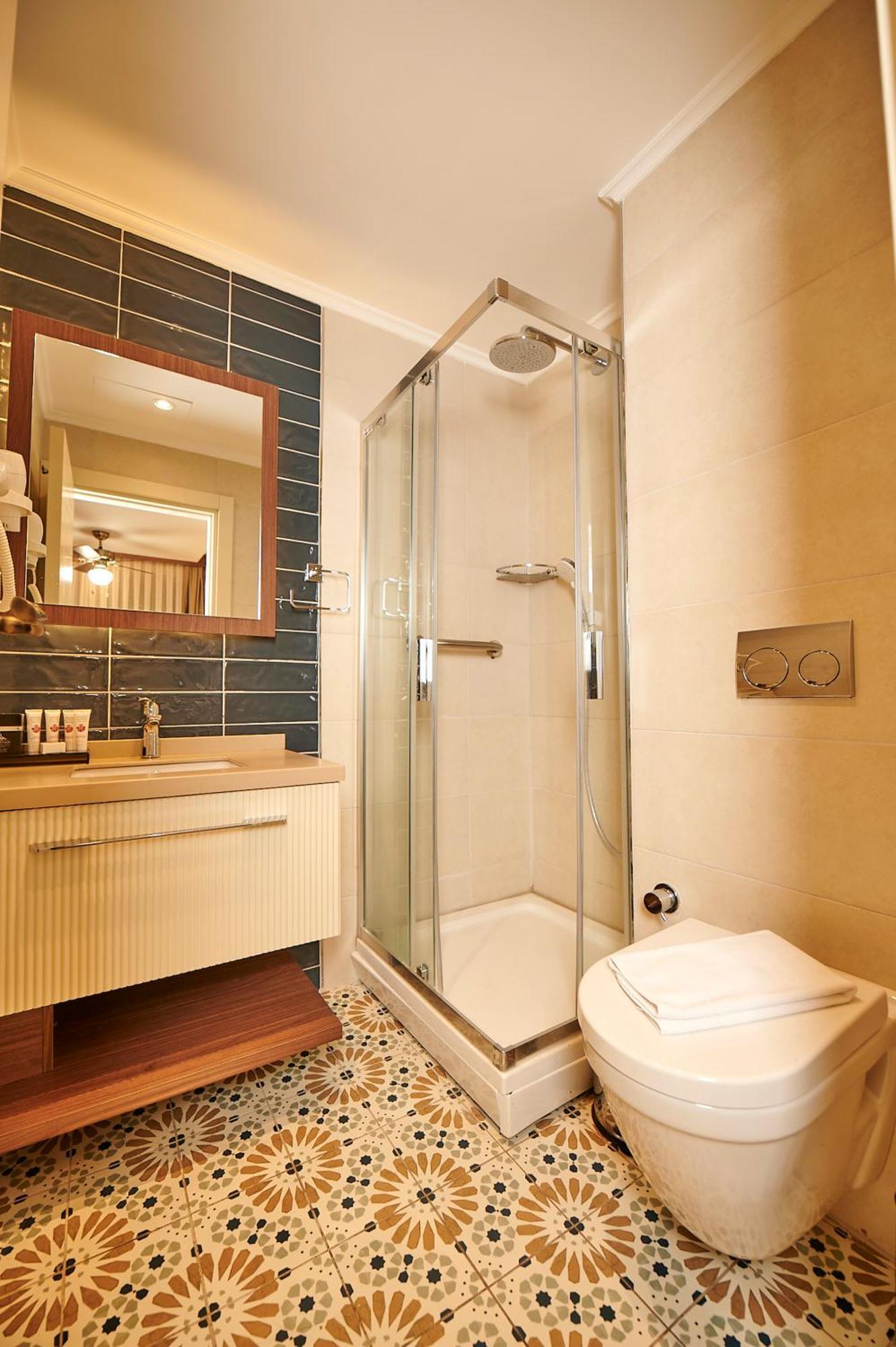 Saratoga Hotel Sultanahmet Istanbul Exterior photo
