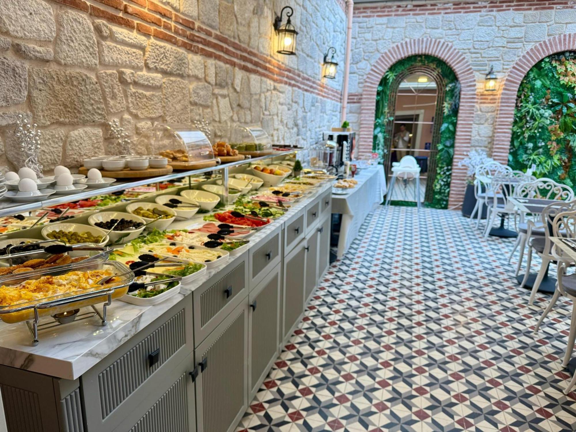 Saratoga Hotel Sultanahmet Istanbul Exterior photo